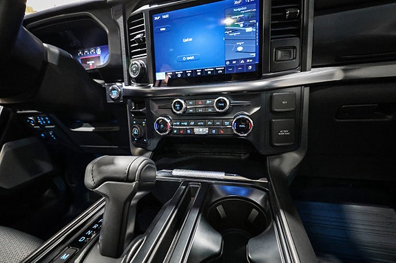 Ford F-150 13 of 24