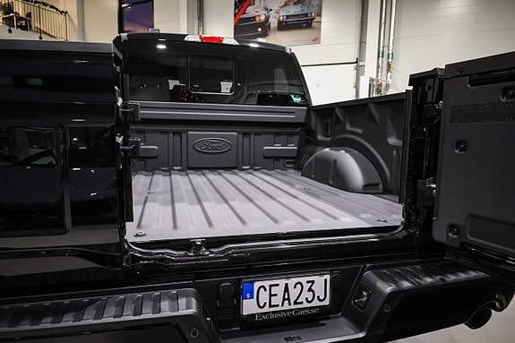 Ford F-150 8 of 24