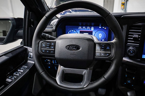 Ford F-150 12 of 24