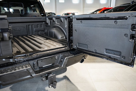 Ford F-150 8 of 30