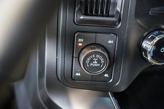 Ford F-150 28 of 30