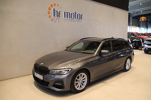 BMW 320d 3 of 20