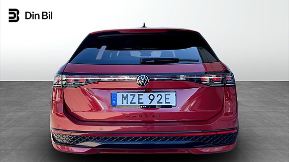 Volkswagen Passat 5 of 5