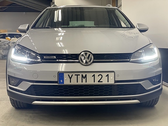 Volkswagen Golf I 3 of 24