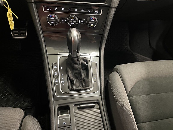 Volkswagen Golf I 23 of 24