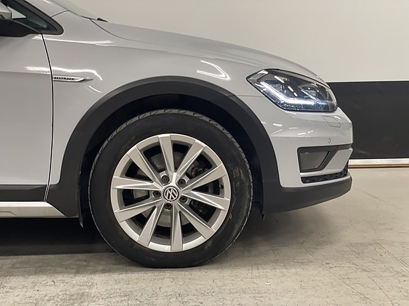 Volkswagen Golf I 6 of 24