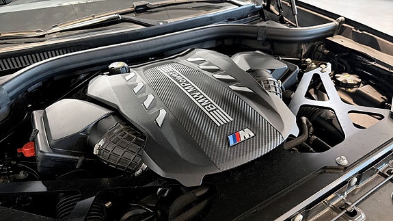 BMW X6 M 16 of 16