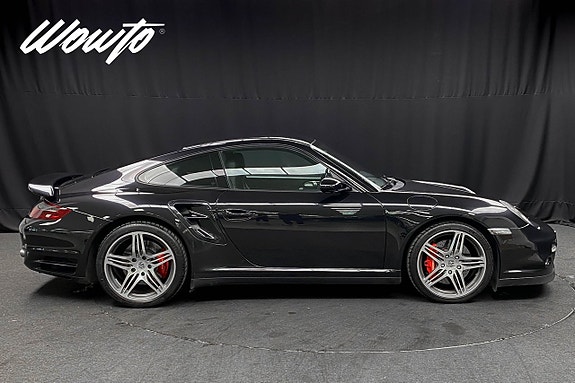Porsche 911 3 of 5