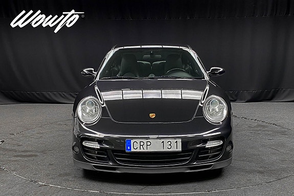 Porsche 911 2 of 5