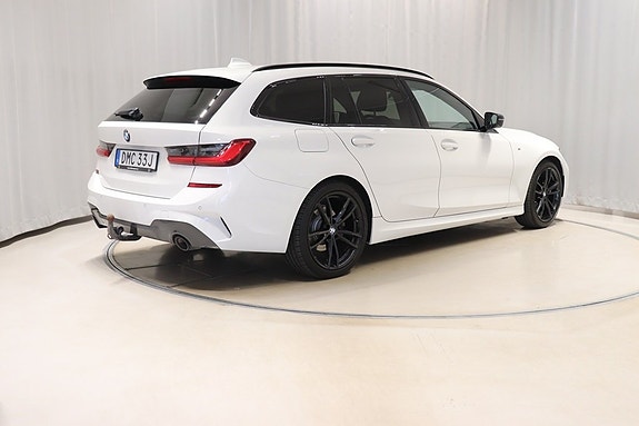 BMW 320 9 of 11
