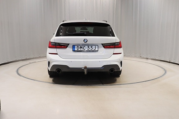 BMW 320 10 of 11
