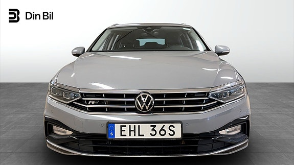 Volkswagen Passat 4 of 5