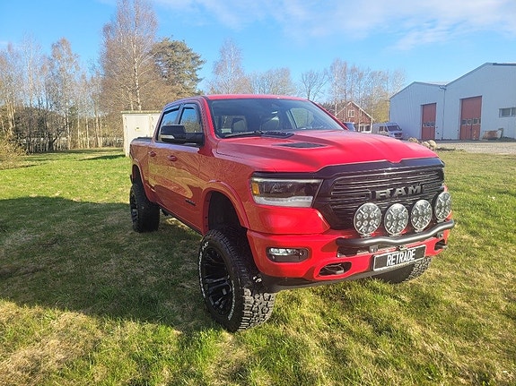 RAM 1500 2 of 5