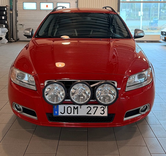 Volvo V70 5 of 5