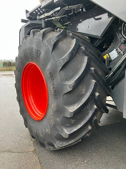 CLAAS EVION 430 Classic 8 of 10
