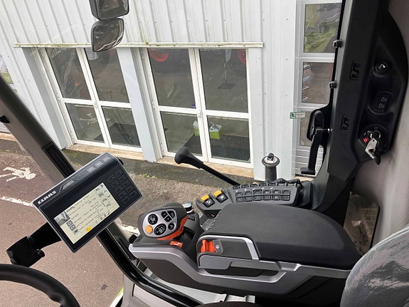 CLAAS EVION 430 Classic 6 of 10