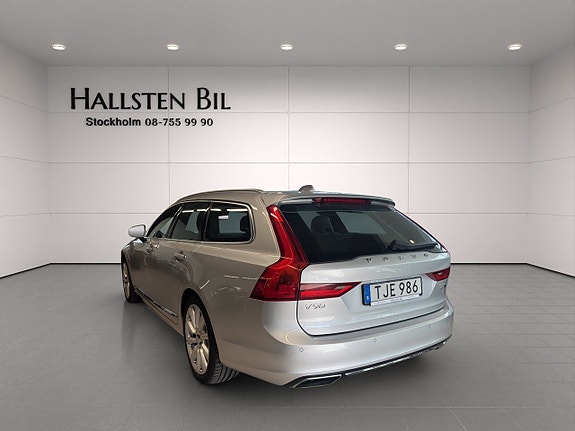 Volvo V90 7 of 25