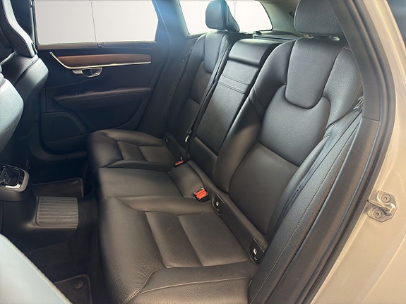 Volvo V90 12 of 25