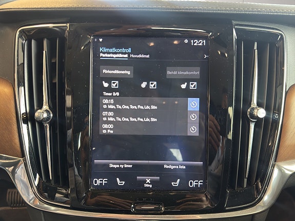 Volvo V90 18 of 25