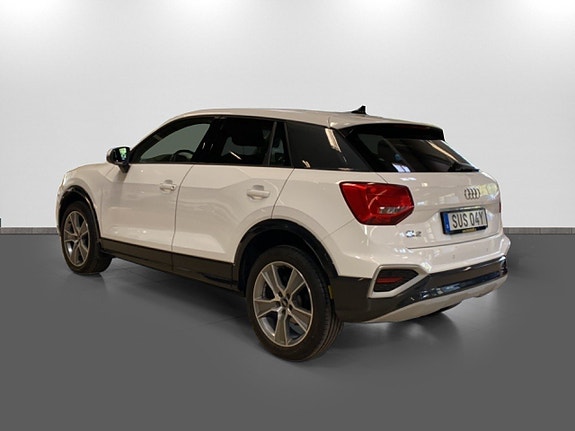 Audi Q2 6 of 15