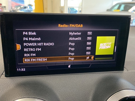 Audi Q2 12 of 15