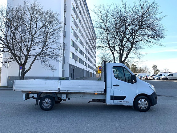 Renault Master 12 of 17