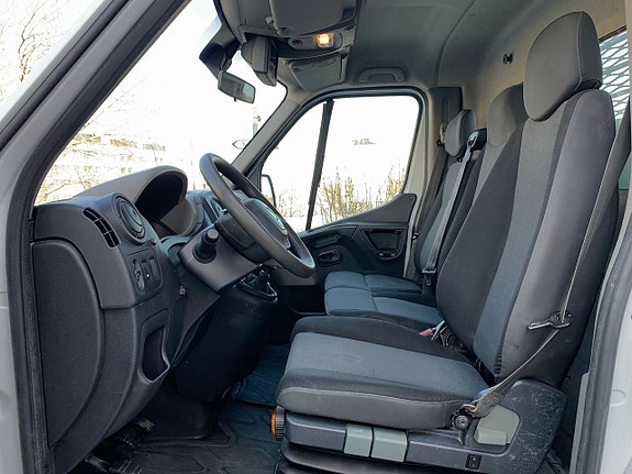 Renault Master 9 of 17