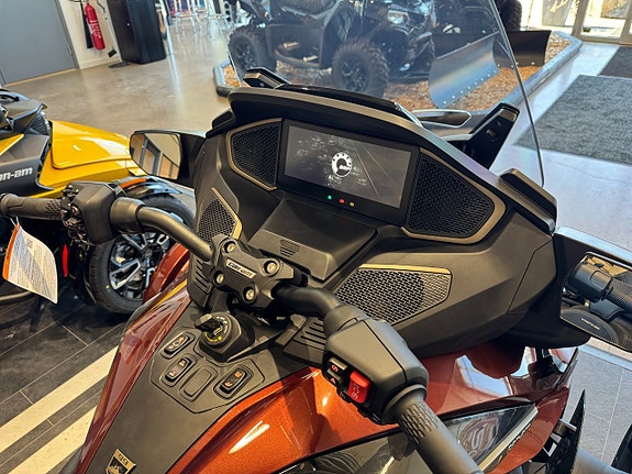 Can-Am Spyder RT Sea to Sky "Nyhet " 3 of 10