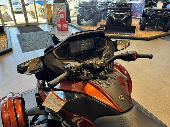 Can-Am Spyder RT Sea to Sky "Nyhet " 7 of 10