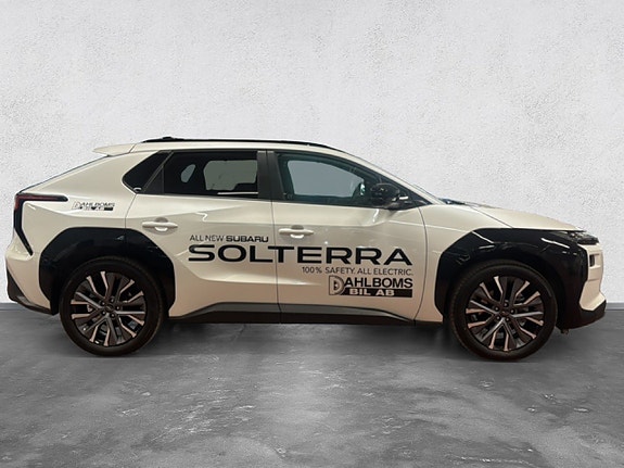 Subaru Solterra 6 of 27