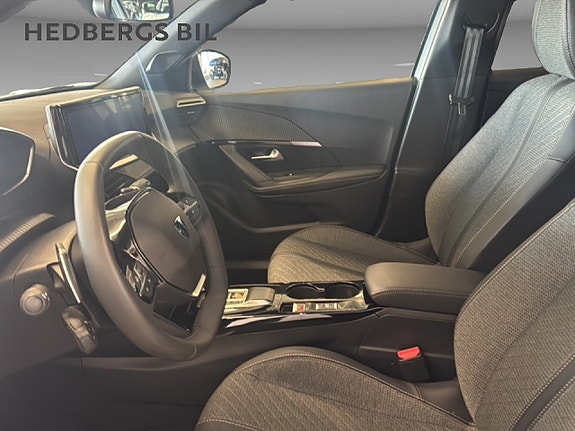 Peugeot 2008 13 of 16