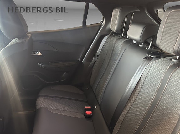 Peugeot 2008 14 of 16