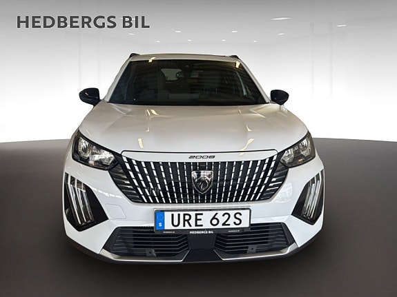 Peugeot 2008 11 of 16