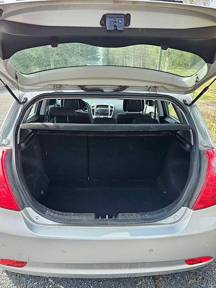 Kia Ceed 4 of 5