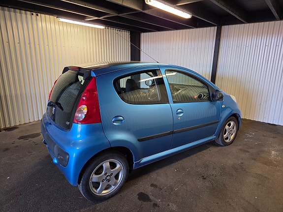 Peugeot 107 4 of 5