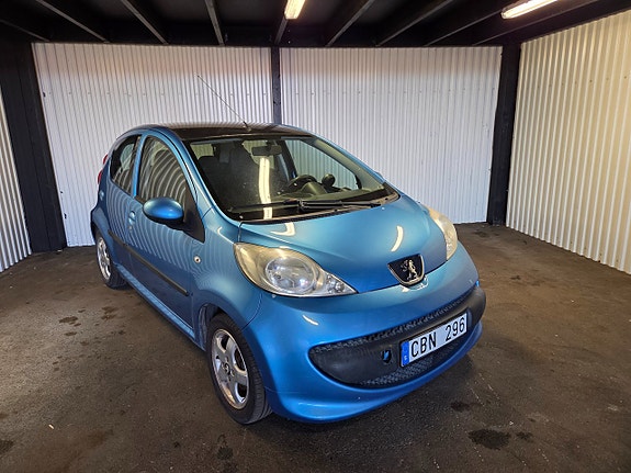 Peugeot 107 7 of 9
