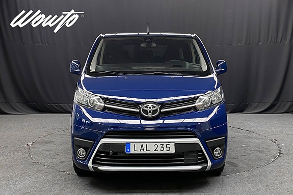 Toyota Proace Verso 2 of 5