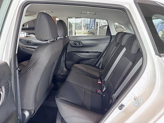Hyundai i20 6 of 10