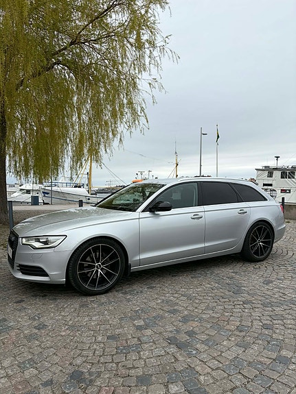 Audi A6 4 of 5