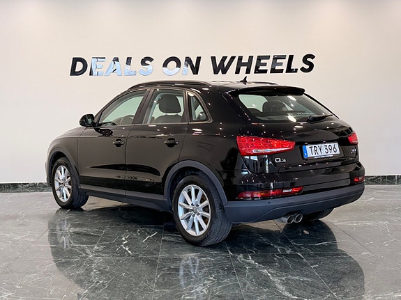 Audi Q3 8 of 18