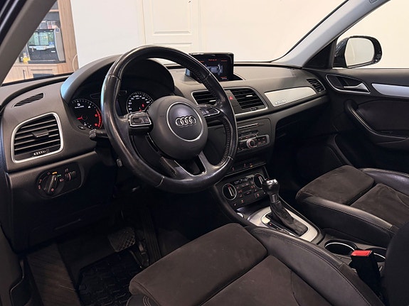 Audi Q3 16 of 18