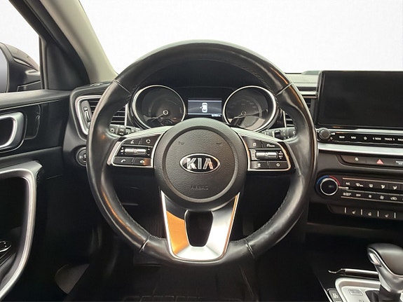 Kia Ceed 14 of 30