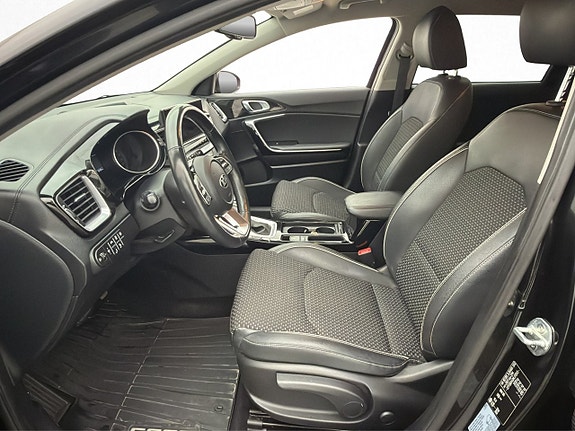 Kia Ceed 12 of 30