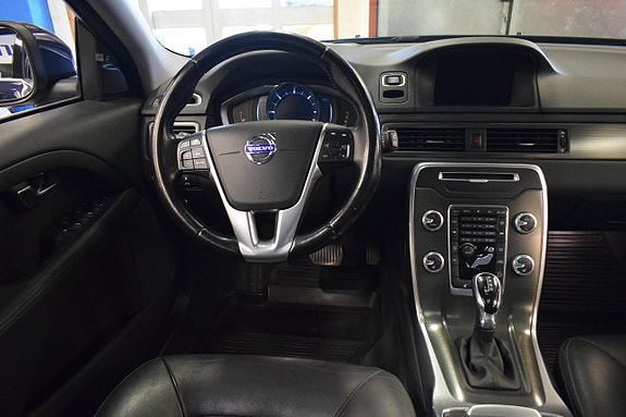 Volvo XC70 6 of 25