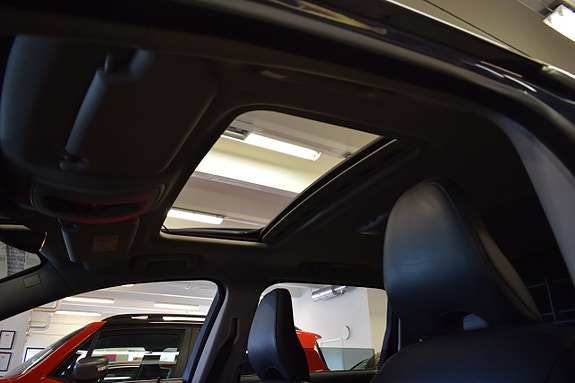 Volvo XC70 16 of 25