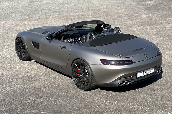 Mercedes-Benz AMG GT Roadster 6 of 25