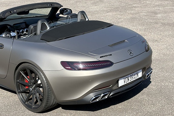 Mercedes-Benz AMG GT Roadster 7 of 25