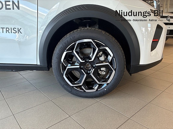 Citroen E-C3 10 of 12