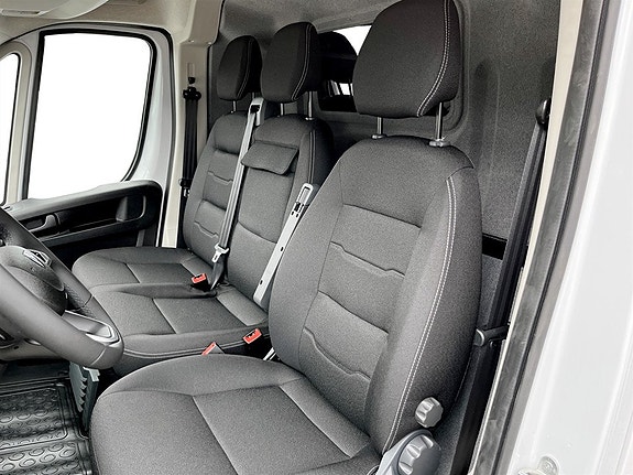 Peugeot Boxer 8 of 14