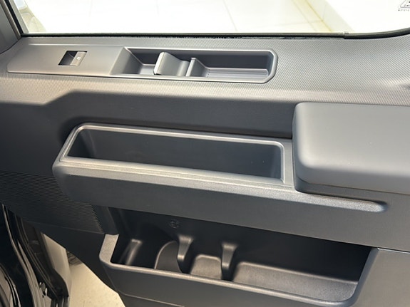 Kia PV5 29 of 29